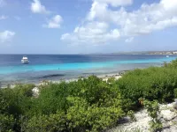 Reef Front Divers Dream Crown Ridge Luxury Villa In Beautiful Sabadeco!