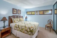 BEAUTIFULLY REMODELED WITH GREAT OCEAN VIEW! - 2-Star