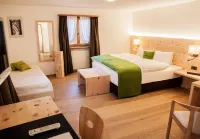 Wellnesshotel Liun B&B Hotels in Inn District