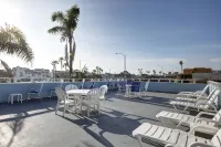 Newport Channel Inn Hotels in Huntington Beach