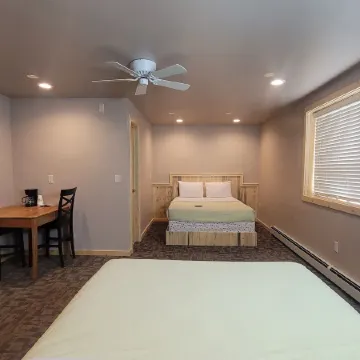Prospector Motel