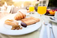 Apartamentos San Miguel Park & Esmeralda Mar - Bữa sáng