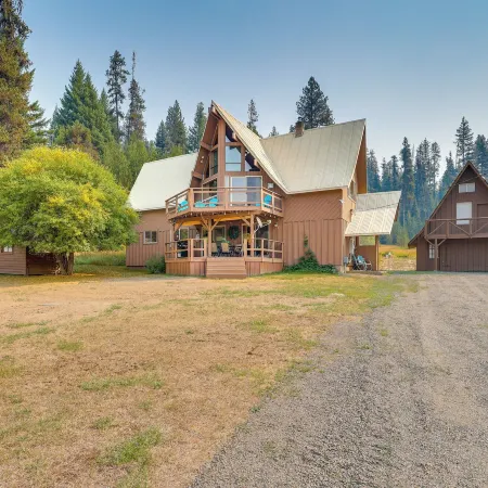 Remote Elk City Escape w/ Decks & Mtn Views!