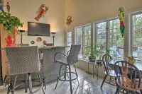 2 Mi to Golf: Hot Tub Hideaway in Ocean Pines - 3-stjärniga