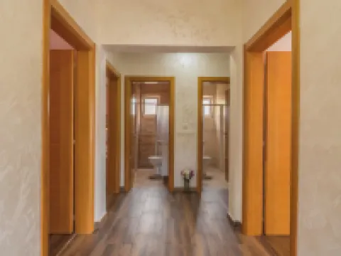 Villa Sunny Hill Hoteles en Podostrog