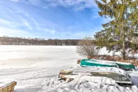 Private Lake Access & Canoes: Pennsylvania Cottage - Pet friendly