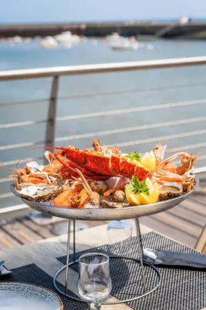 Le Grand Hôtel de la Marine "face à la mer"