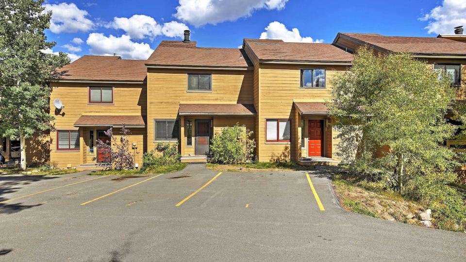 Lake- & Mtn-View: Resort Hub in Silverthorne!