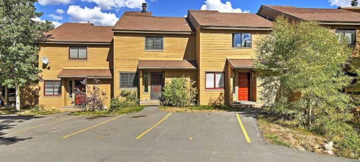 Lake- & Mtn-View: Resort Hub in Silverthorne! Hotéis em Silverthorne