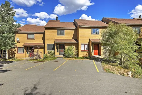 Lake- & Mtn-View: Resort Hub in Silverthorne! - 3-نجوم