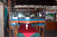 Rainbow Safari Resort Hotels in Sauraha