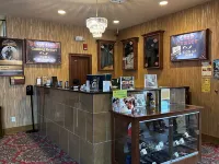 第一黃金遊戲套房酒店 勞倫斯縣酒店