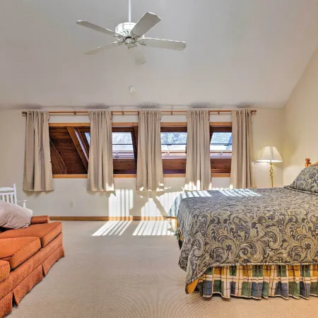 All-Season Base in Beech Mountain