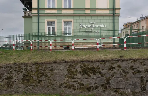 雅蓋隆斯卡公寓