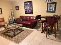 Comfortable and Quiet Condo in Perfect LSU/Downtown Area