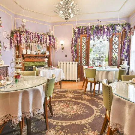 Mathis House, A Victorian Bed & Breakfast and Tea Room at 600 Main