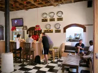 Cafe Central - parking
