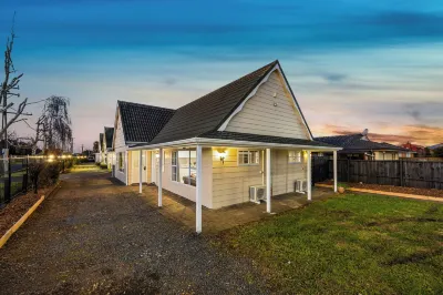 Aroha Motel Hotel in zona Totara Park