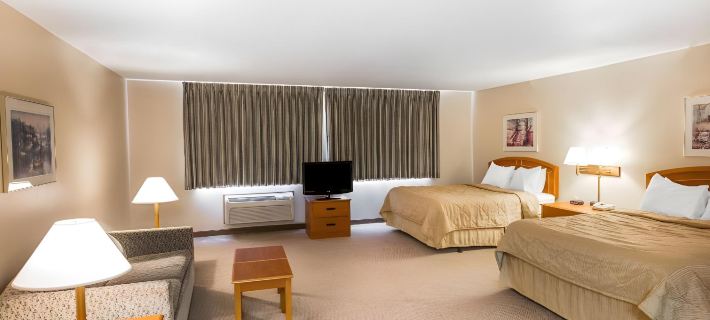 MainStay Suites Dubuque at Hwy 20 Hotels in Dubuque
