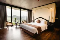 Vigolando Van Ho Resort Hotels in 