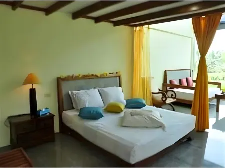 Sewu Padi Hotel Отели рядом с достопримечательностью «Base camp pakem raya»