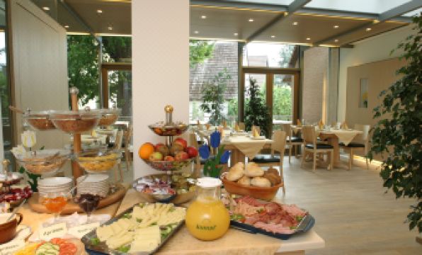 Hotel und Gasthof Ritter St. Georg - Housity