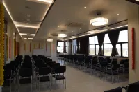Blisss Hotel, Kolhapur