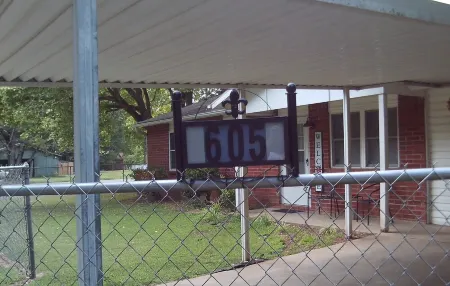 Close to Fort Smith/Van Buren, and Fayetteville AR - Home of the Hogs!