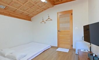 Cheonggong Hanok Stay