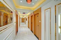 FabHotel Raj Palace I