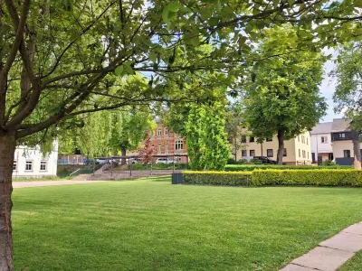 Sonnige Fewo im Erzgebirgsstädtchen Thum, am Fuße der Greifensteine 住宿飯店