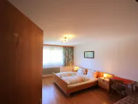 Jägerhof Hotels in Gemeinde Pill