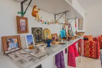 Al Bouhaira Abyad Art & Golf