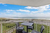 Destin on the Gulf 307 - End Beach Front Unit at Destin on the Gulf