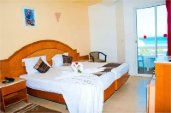 Thapsus Beach Resort Hotels in 