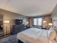 DoubleTree by Hilton Hotel Bloomington Hotéis em McLean County
