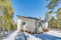 Modern Florissant Mountain Retreat w/ Deck & Grill - Homestays