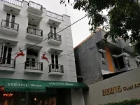 Heine Hotel Wanea otelleri