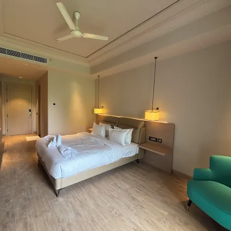 The Supreme Hotel and Banquet
