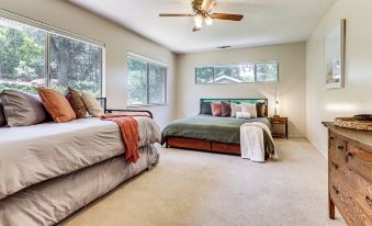 Boat Ramp and Dock Waterfront Home on Clear Lake