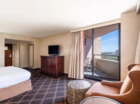 Austin Southpark Hotel