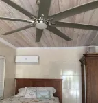 Cottage nestled in Leisure Lee Waterways. Close to  beaches with Dock rentals
