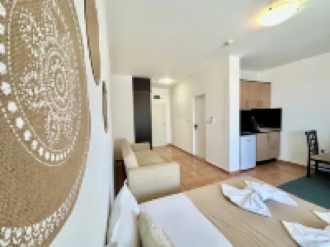 Menada Ravda Apartments Hotéis em Pomorie