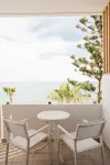 Petradi Beach Lounge Hotel - Meerblick