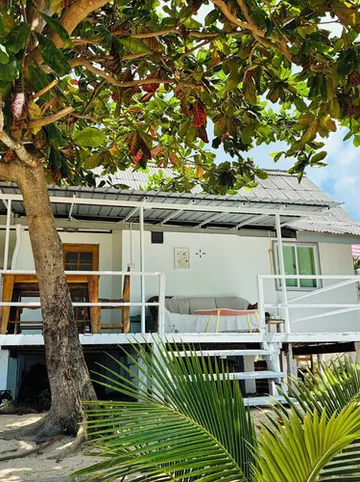 รูปภาพของโอเชียนฟร้อนท์ วิลล่า ที่หาดบางเทา