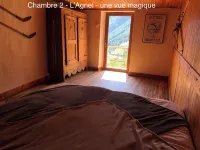 Queyrassian chalet at the foot of the slopes and at the start of hiking trails Hotels in Abries