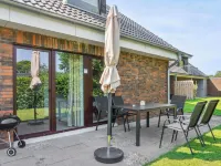 Modern KüstenHygge 1 with garden & parking space Hotels in Westerdeichstrich