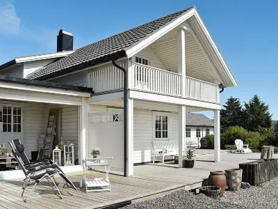 Holiday Home in Tornes I Romsdal Hotels in 