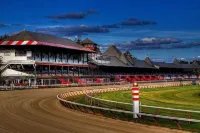 Luxury Downtown Penthouse - walk to track, restaurants, spas and so much more!