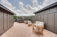 Eclipse - Ultra High End Finishes - Rooftop Patio